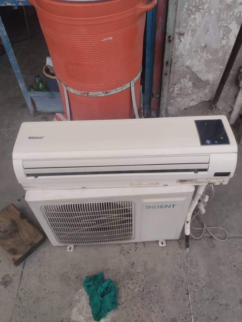 Orient split 1.5 Ton 2