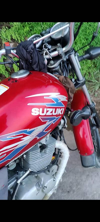 susuki gs 150 2016