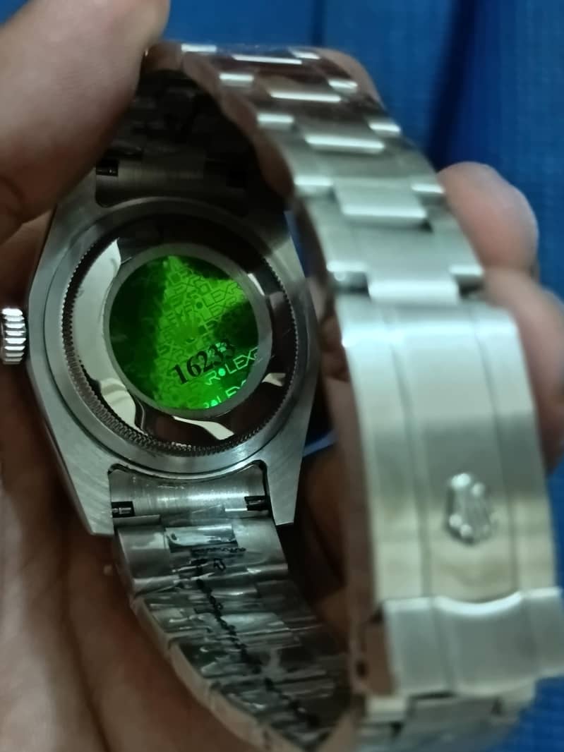 watch 1