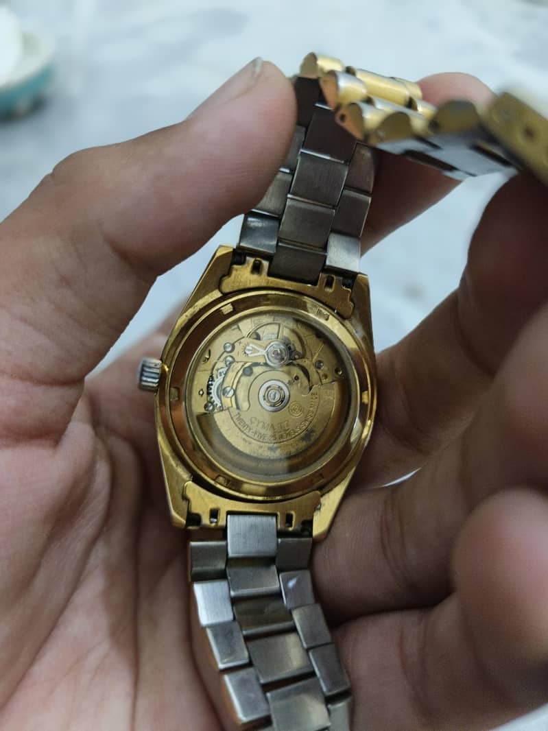 watch 3