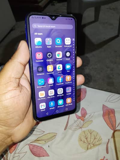 vivo y15