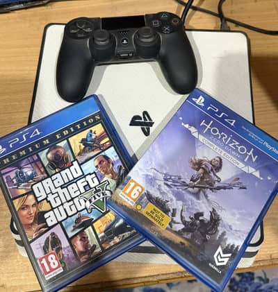 Playstation 4 (PS4) Slim