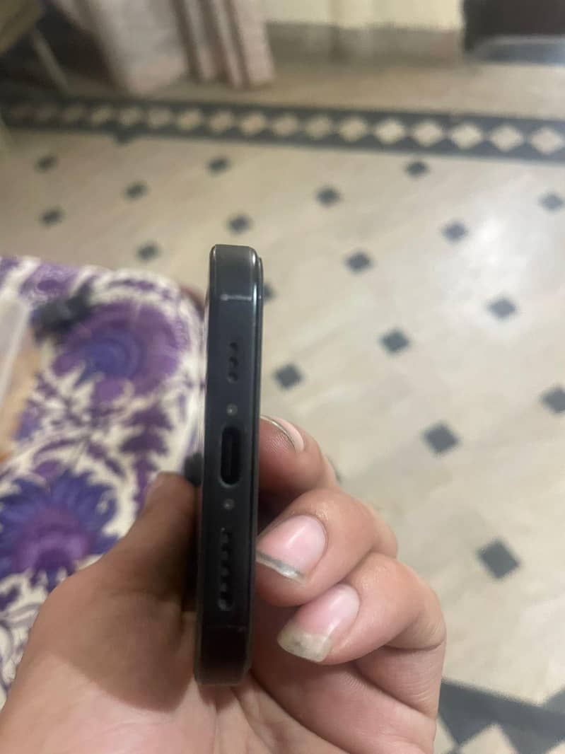 Iphone 15 6