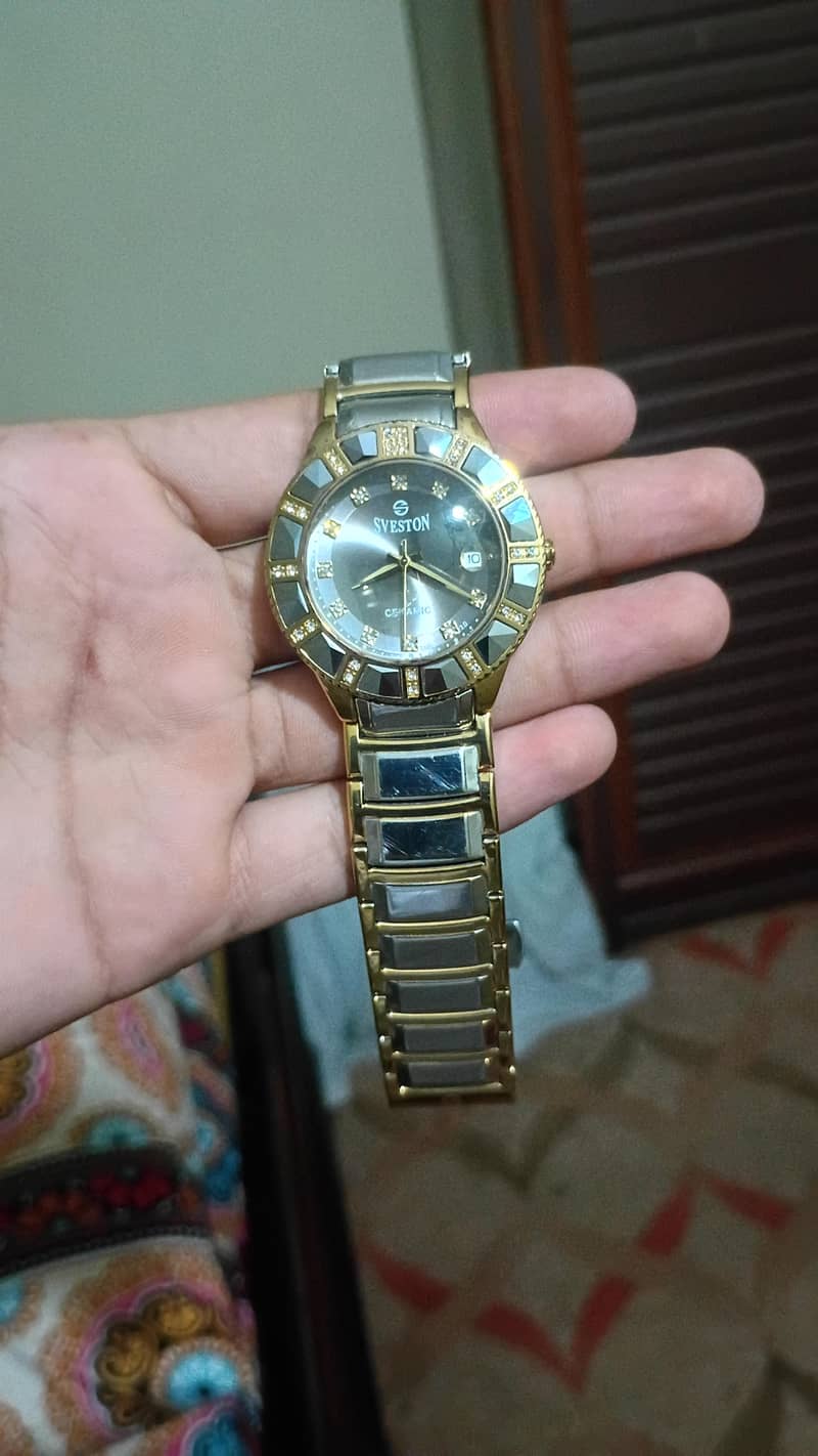 Sveston . . . . . . 3