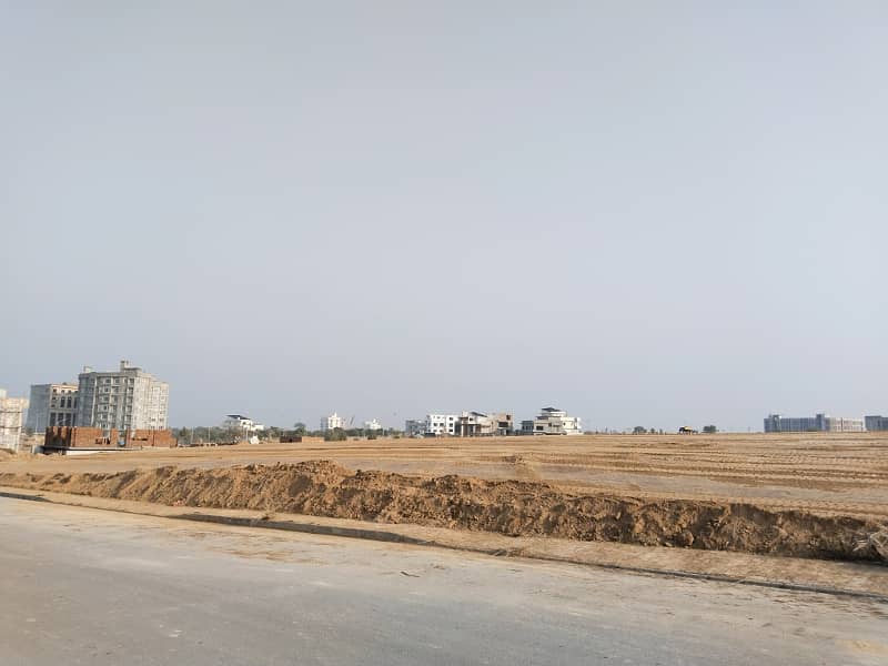 Plot for sale block D 7
