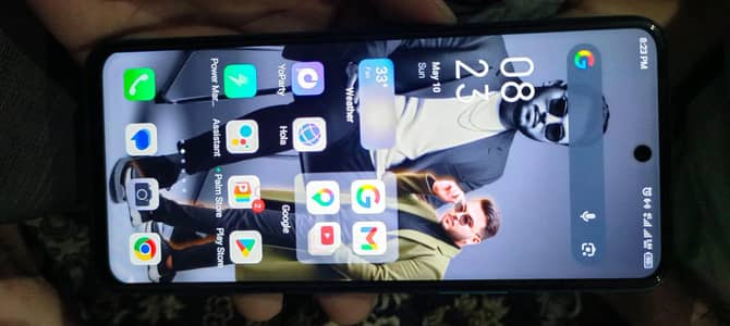 Infinix hot 12