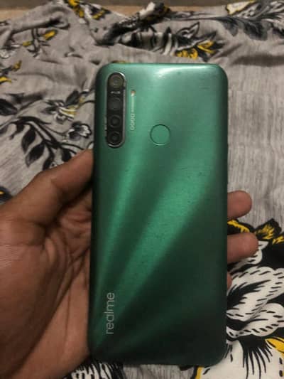 realme 5i