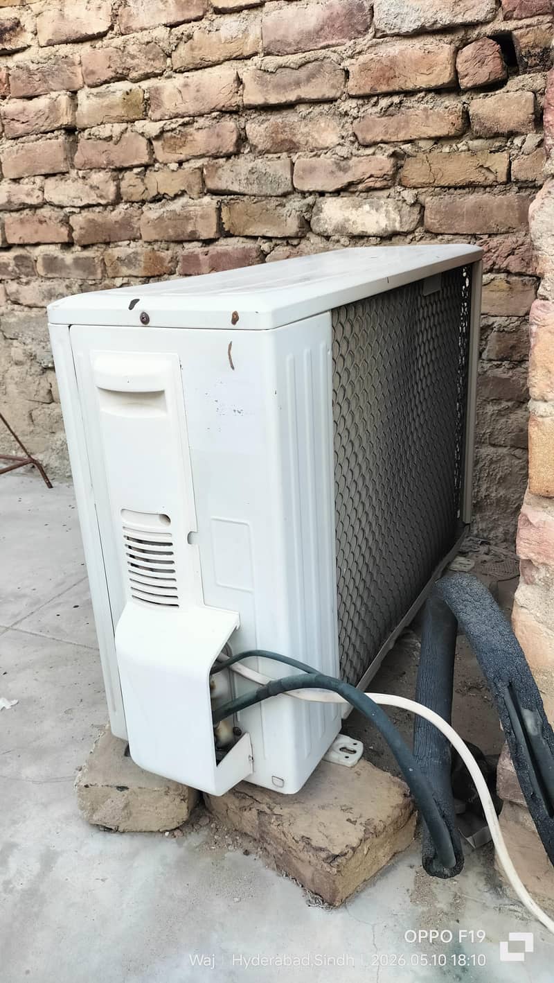 Gree AC Split used 2012 model, 1