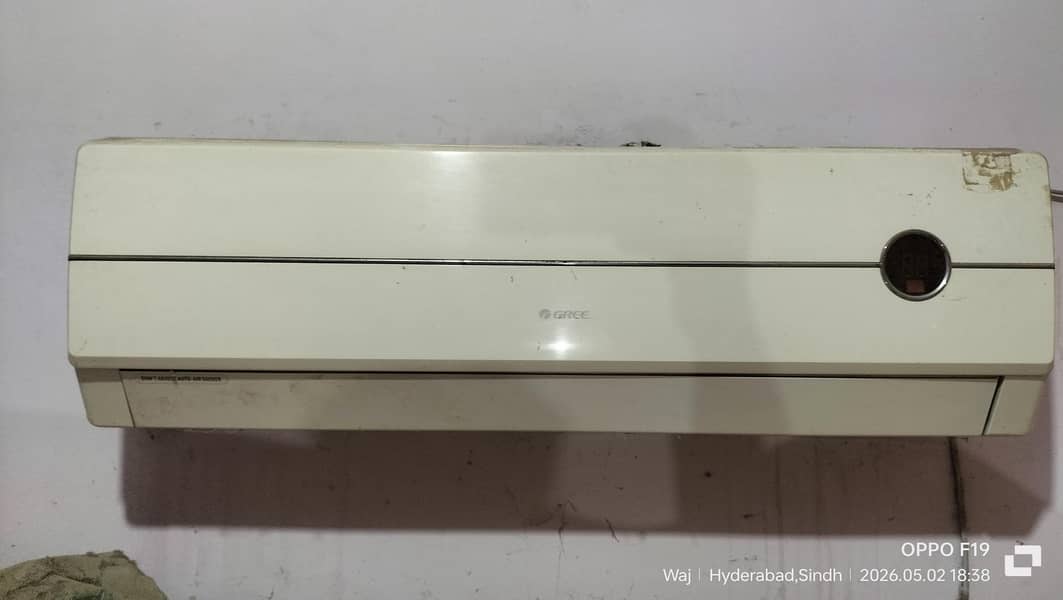 Gree AC Split used 2012 model, 4
