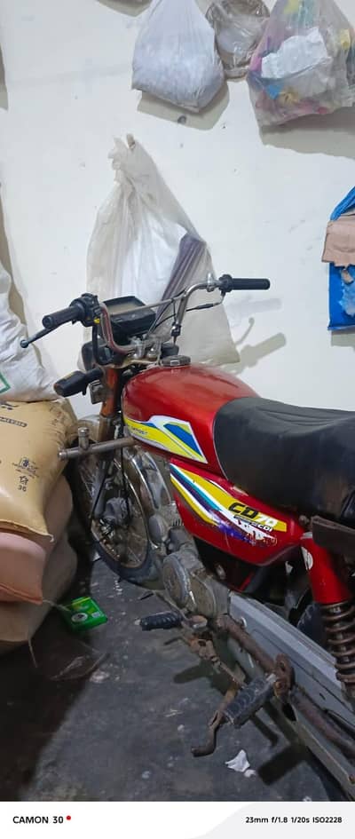 Honda cd70 cc