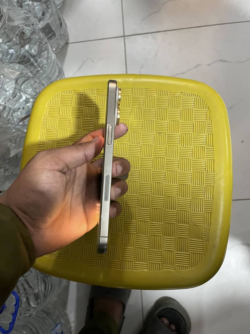 Iphone 14 pro max 1