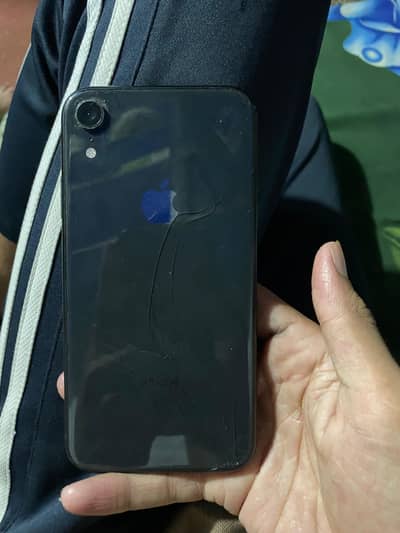 Iphone XR non Factory unlocked for sale  water pack totally original