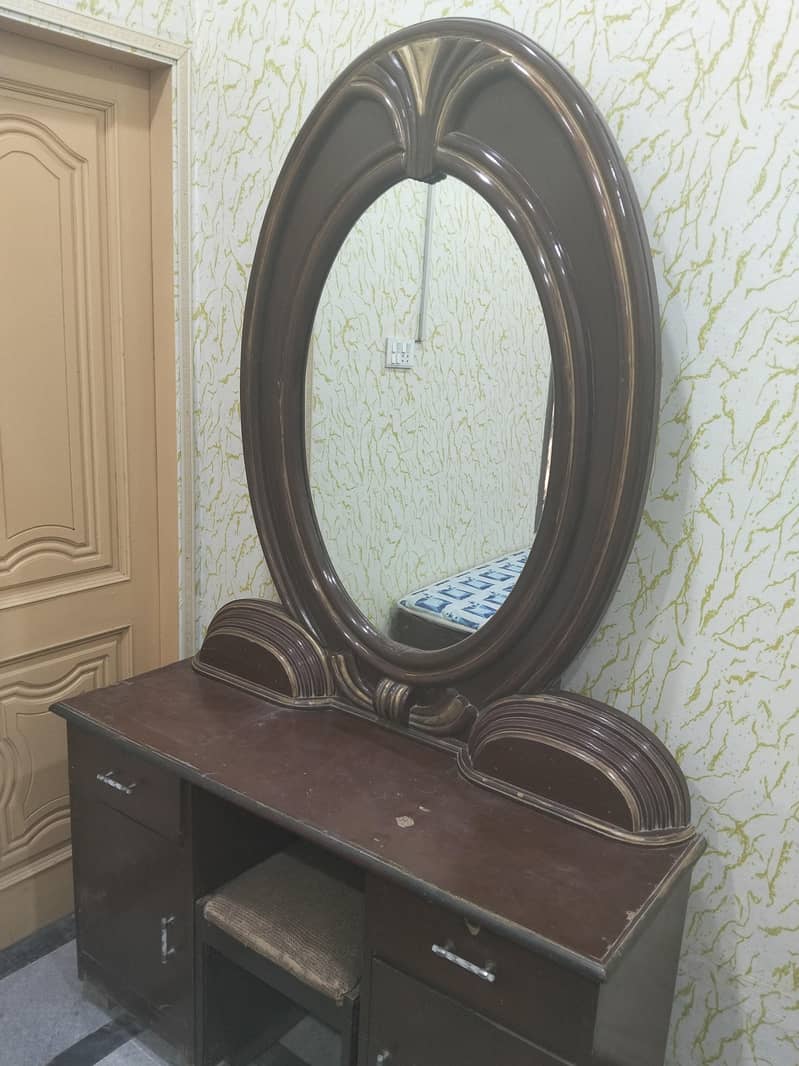 Dressing Table With Stool 14