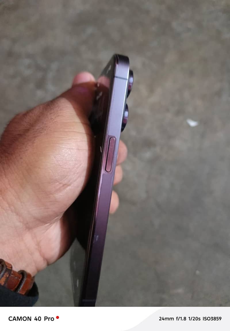 14 pro 4