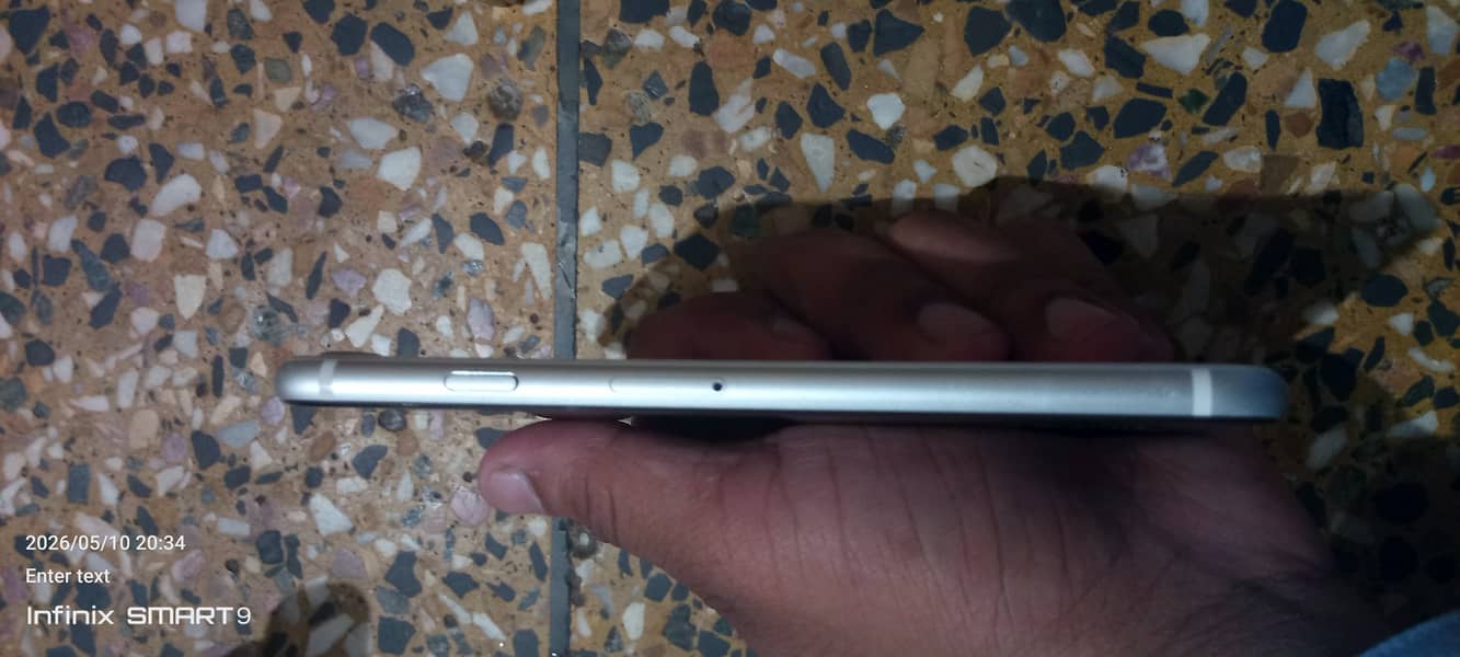 Apple iPhone SE 1