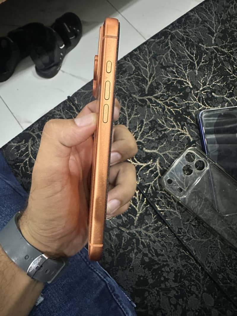 Iphone 17 pro max 8