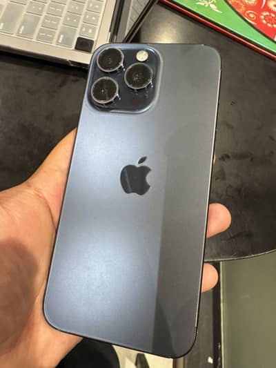 15 pro max JV 256gb Blue Titanium