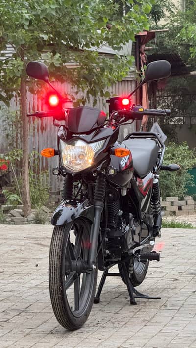 SUZUKI GR 150