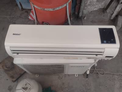 Orient Ac in best condition