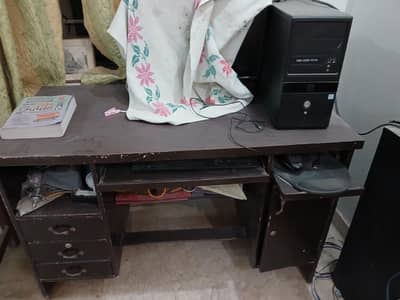 computer table
