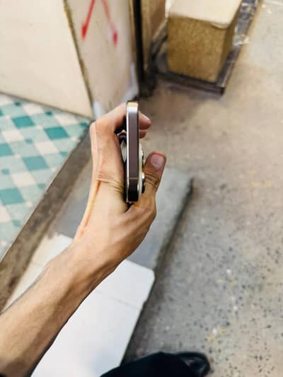 iPhone 16 pro