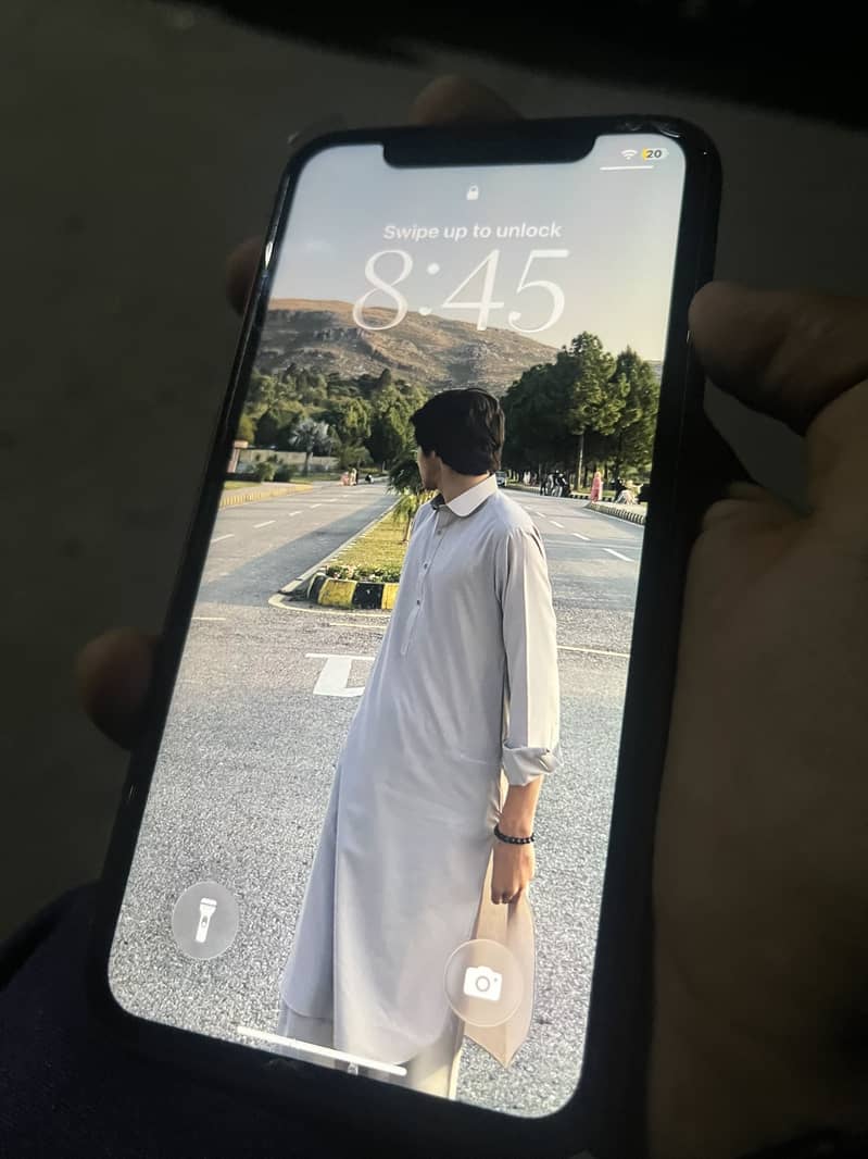 iPhone 11 2