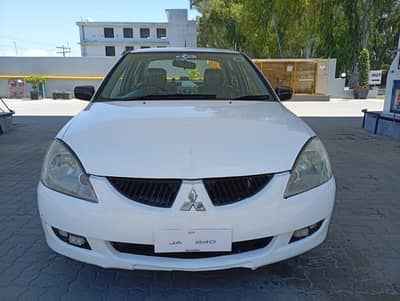 Mitsubishi lancer GLX 2004
