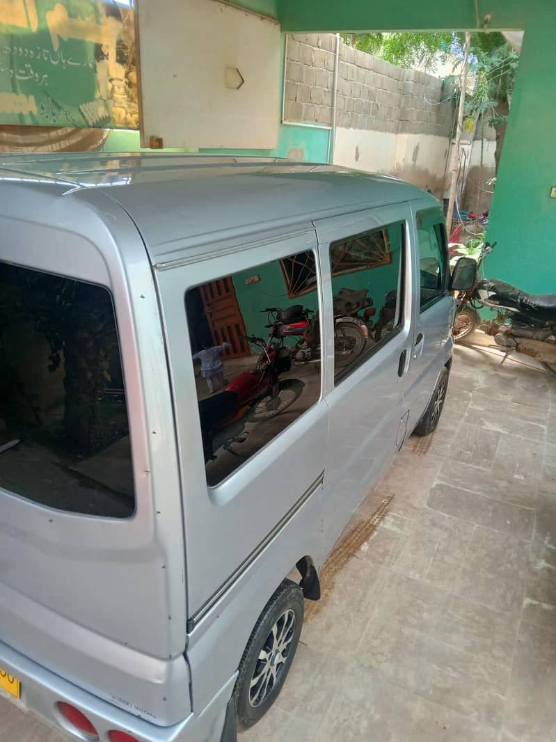 Nissan clipper 5