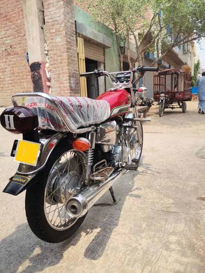 Honda CG 125 2023