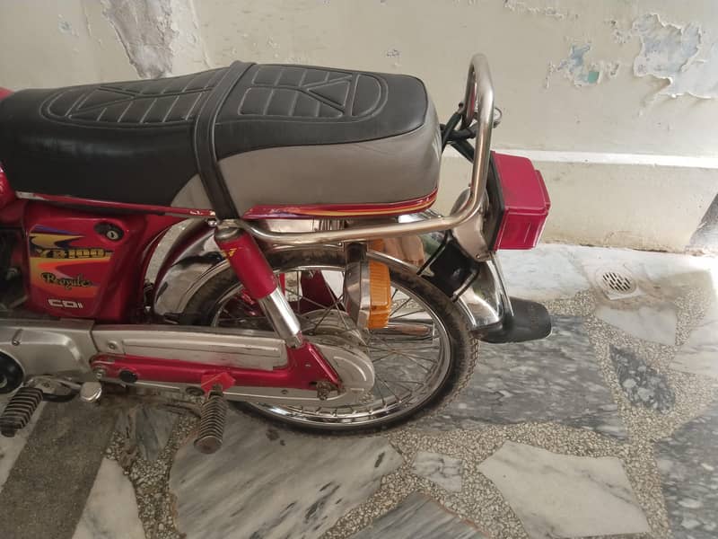 Yamaha 2