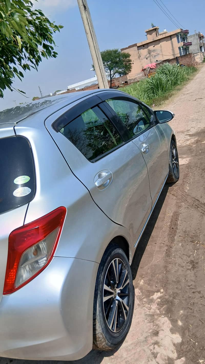 Toyota vitz 2012/2016 Automatic 6