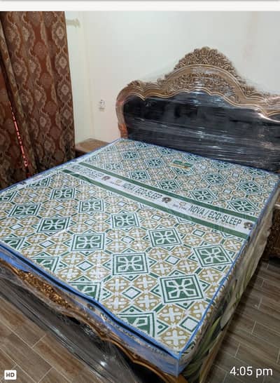 King size 4 inch Mattress New Condition