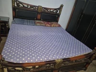Bedroom set for sale