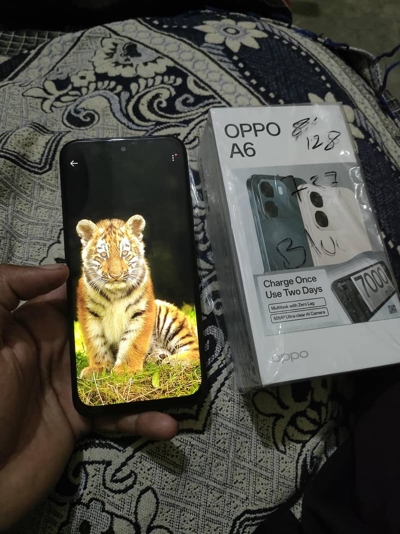 OPPO a6 8 128 1