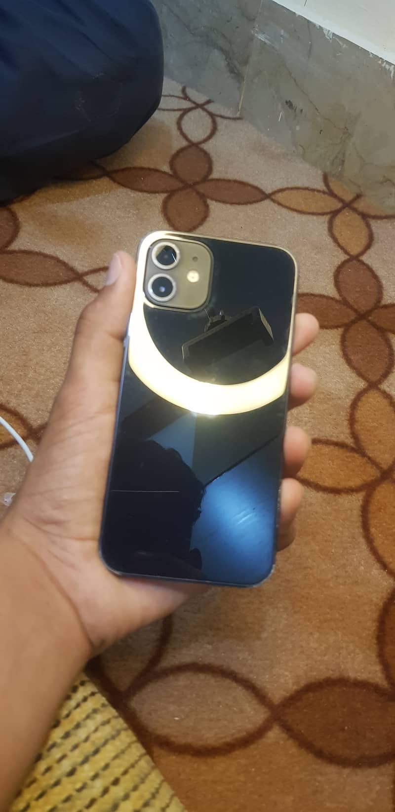 iPhone 12 0
