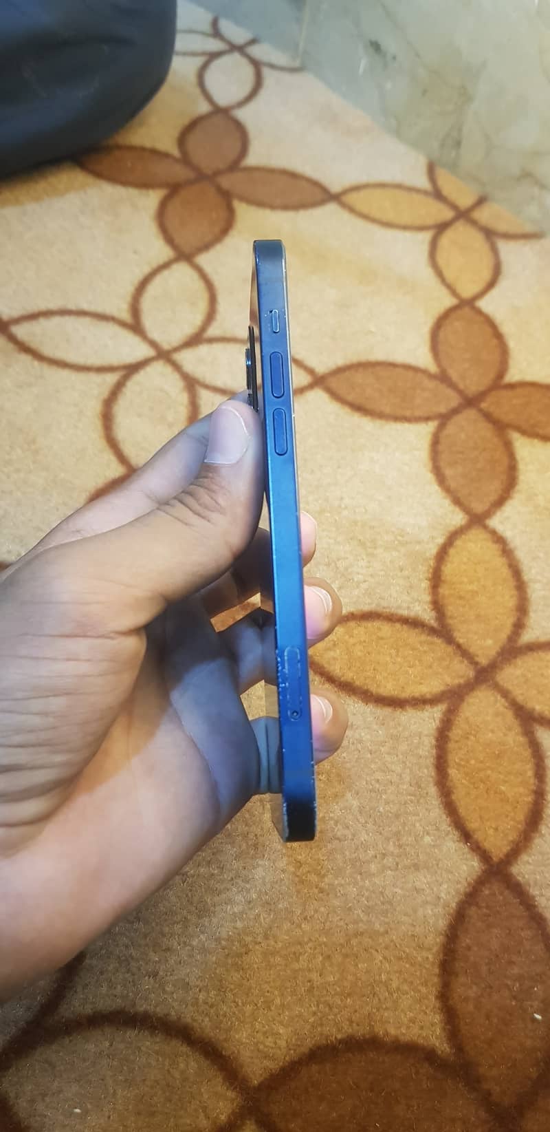 iPhone 12 7