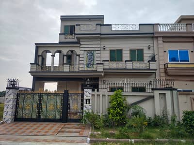 Ideal 10 Marla Double-Unit House Available in city housing