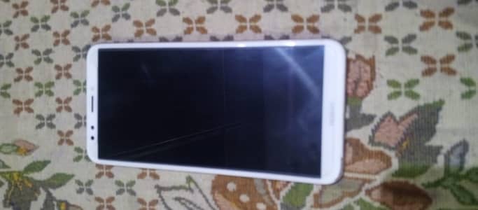 off white Huawei Y7prime 2018 model
