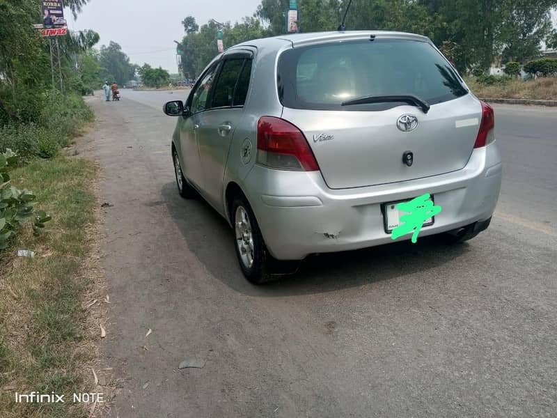 Vitz 2011 11
