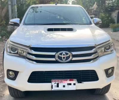 TOYOTA REVO EURO II WHITE COLOUR MODEL 2017