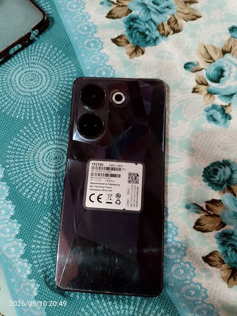 camon 20 4
