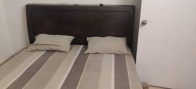 bed with mattress