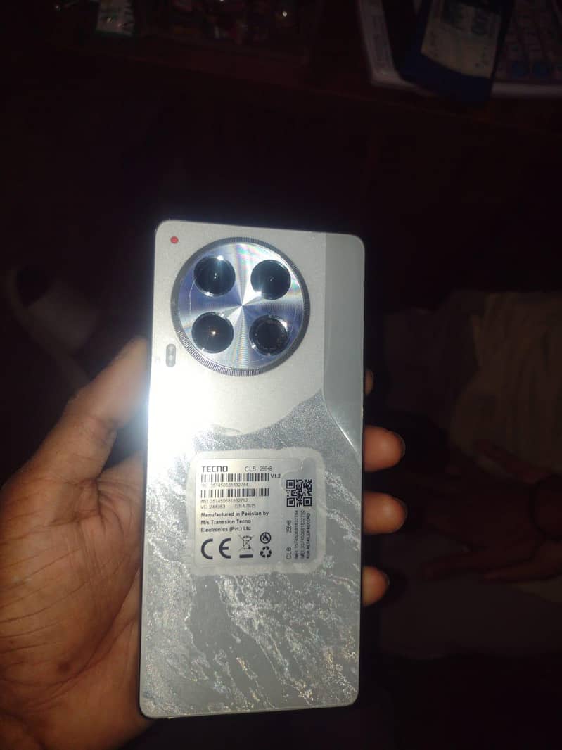 tecno camon 30 1