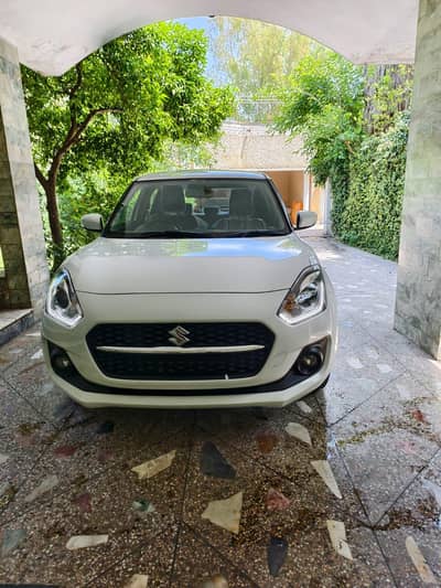 2025 Suzuki Swift GLX For Sale