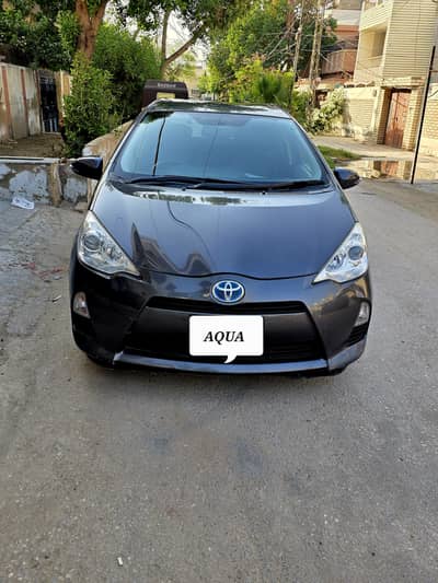 TOYOTA AQUA HYBRID - S KEY - 2013 / 2016 - Registration = 2018