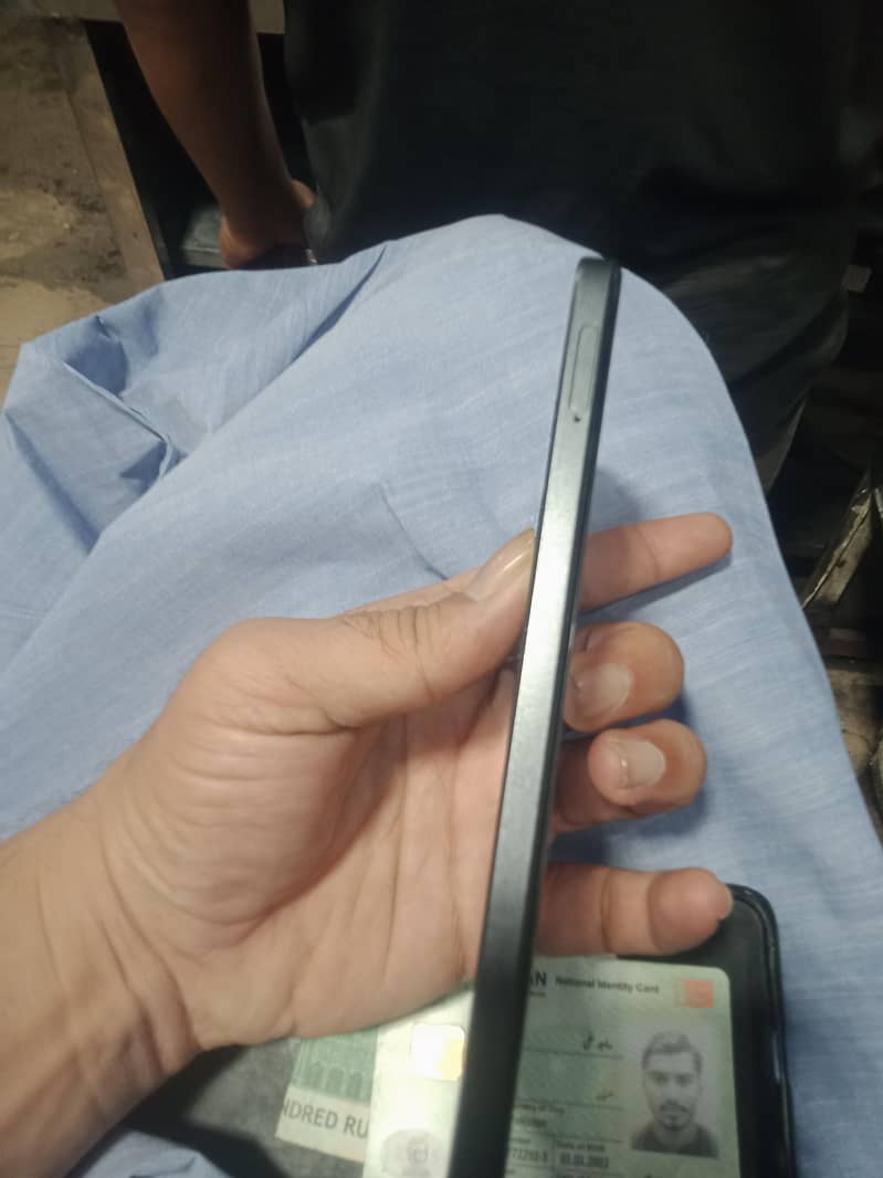 OPPO A78 1