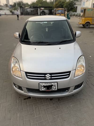 Suzuki Swift DLX 2012