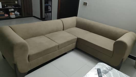 sux seater L shaped sofa