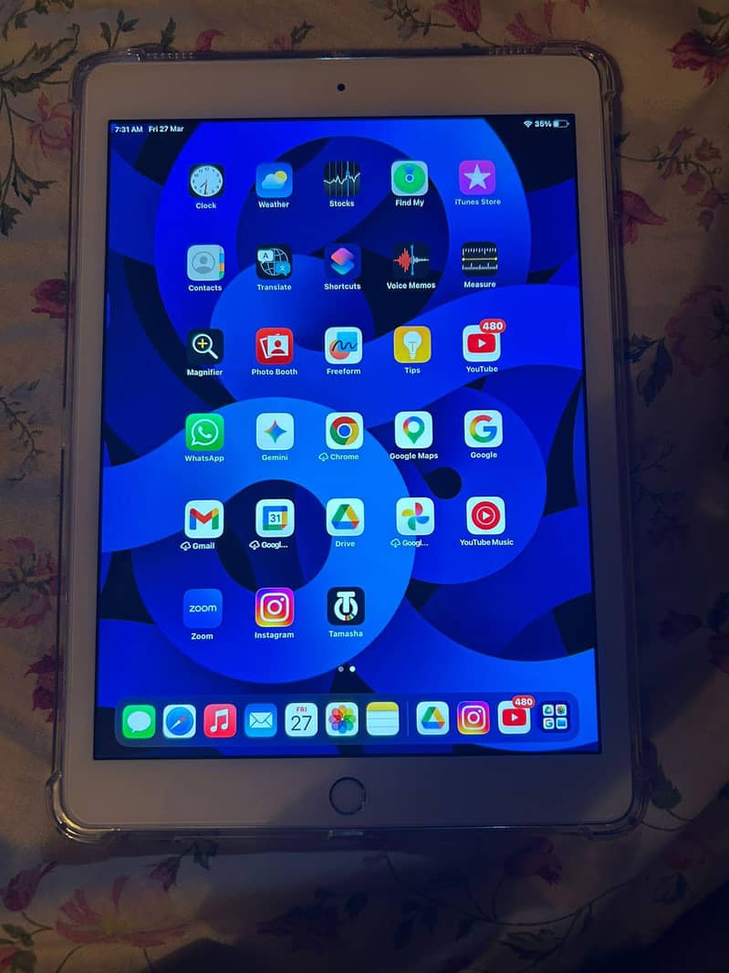IPAD 5TH GENERATION 10)10 CONDITION 0