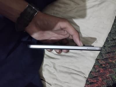 Infinix hot 50i
